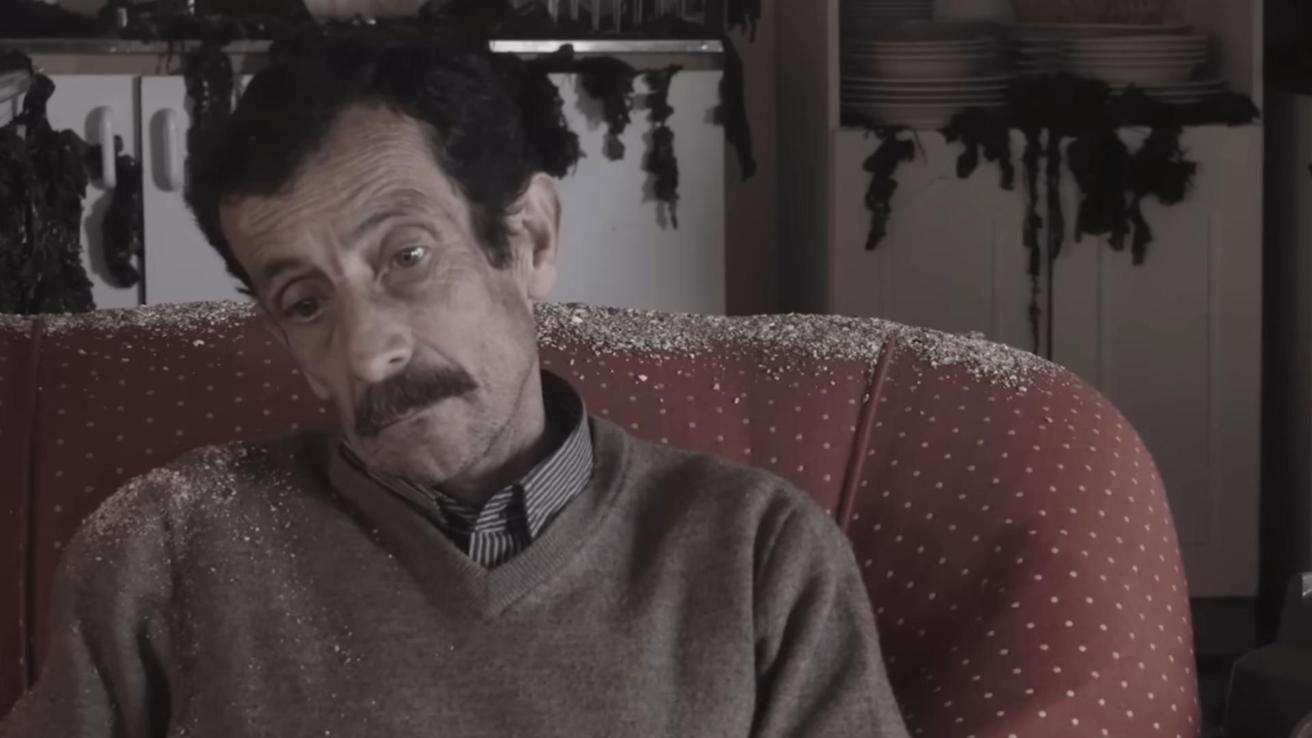 “Un cuarto para las tres”: el cortometraje que convirtió a un conocido vendedor ambulante de Concepción en actor