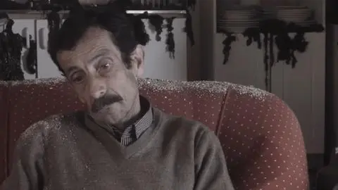 “Un cuarto para las tres”: el cortometraje que convirtió a un conocido vendedor ambulante de Concepción en actor