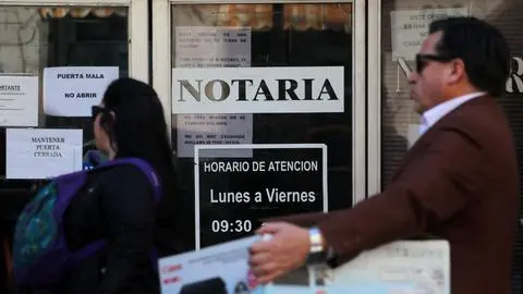 Estos son los 13 trámites que ya no se tendrán que hacer en una notaría en Chile