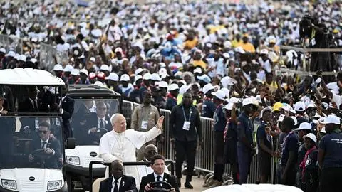 Papa León XIV durante su gira por África: “El mundo está siendo devastado por un puñado de tiranos”