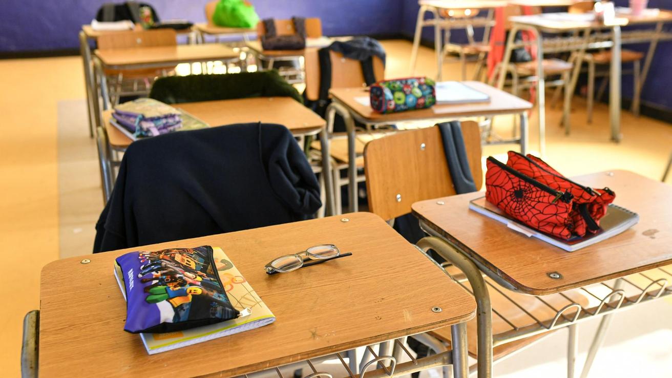 Asistente de educación muere al interior de liceo en Copiapó: Habría caído desde un montacargas