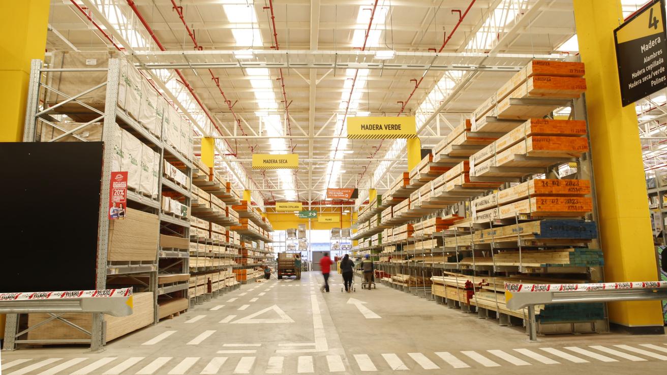En medio de reconstrucción del Biobío, Sodimac congela precios de más de 2 mil productos tras alza de combustibles