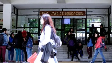 Gratuidad universitaria en Chile da giro total: Gobierno define medida tras semanas de polémica