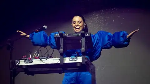 Javiera Mena presentará DJ Set gratis y al aire libre en Concepción este miércoles 8 de abril