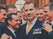 Libro expone la vida del Rey Felipe VI detrás de la Corona: habría mantenido amoríos con Miguel Bosé, Alejandro Sanz y otros famosos