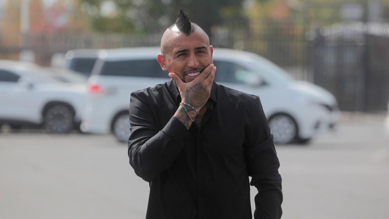 Arturo Vidal fue interrogado por la PDI al ser nombrado en millonario robo a casa de cambio