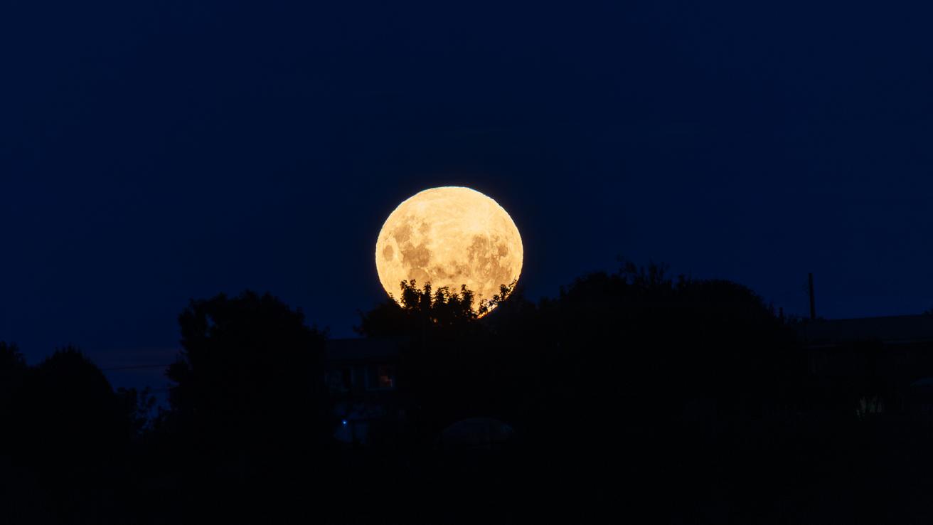 Próxima luna llena en Chile: Cuándo ocurrirá y qué recomiendan las tradiciones