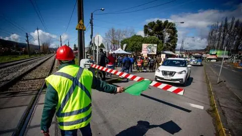 Cruce Santa Sofía: EFE y alcalde de Chiguayante buscan definir fecha de reinicio de obras en junio