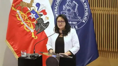 Contraloría obliga a Tesorería General de la República a devolver dinero redestinado a pagar deuda del CAE