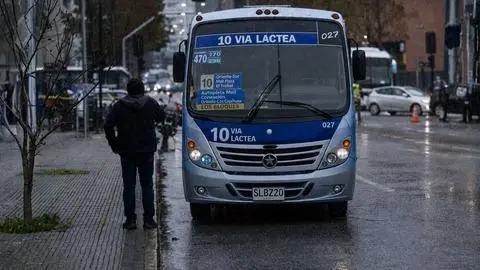“Nuestra vida vale mas que un pasaje”: Estudiantes de Concepción condenan agresión de micrero a universitario que pagó con TNE