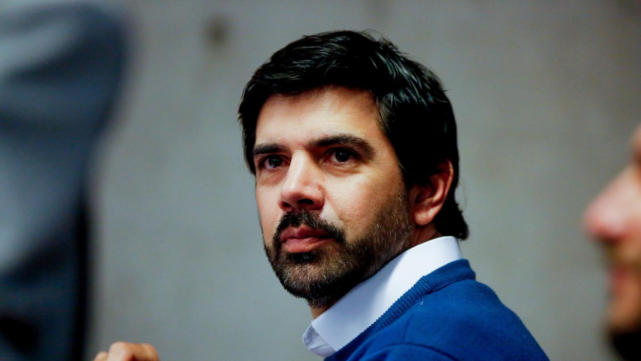 Formalización Joaquín Lavín Jr: Ministerio público acusa presunto fraude al fisco por más de $100 millones