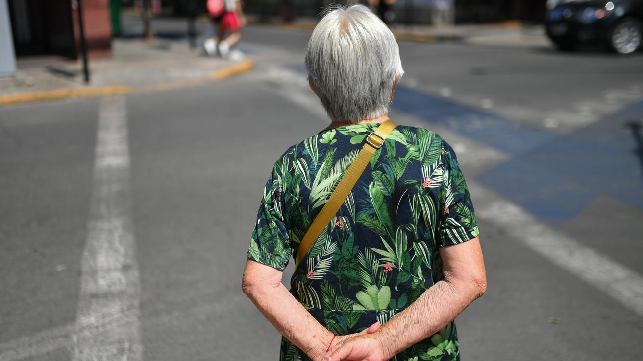 Mujeres Pensionadas: Conoce aquí los beneficios estatales a los que podrías acceder