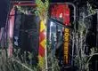 Carro de Bomberos cayó más de 40 metros a una quebrada en Panguipulli mientras acudía a emergencia