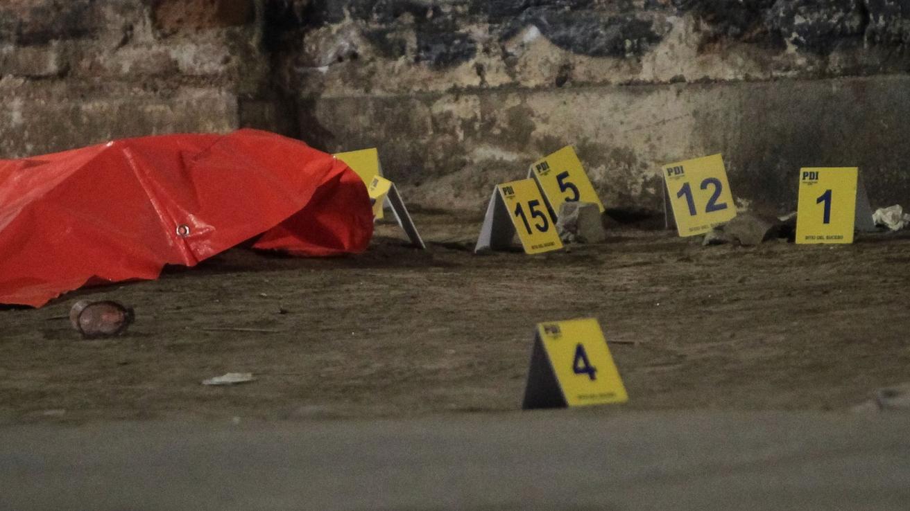 Habría sido perseguido por los agresores: Joven muere tras ser acribillado en plena vía pública de Independencia