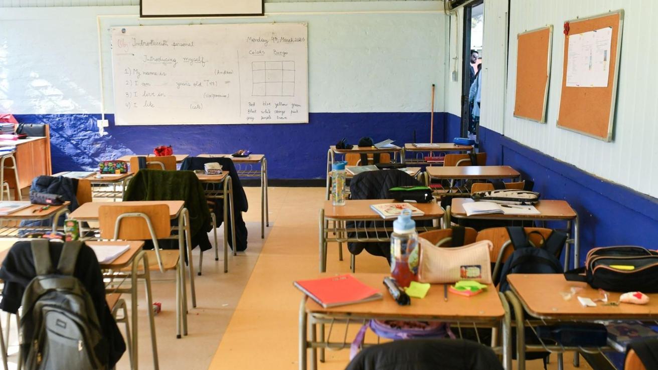 Profesora acude a la justicia tras amenazas de violación grupal por parte de alumnos de 8° Básico