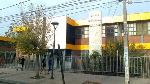 Niña de 10 años es baleada en las afueras de su establecimiento educacional en La Granja