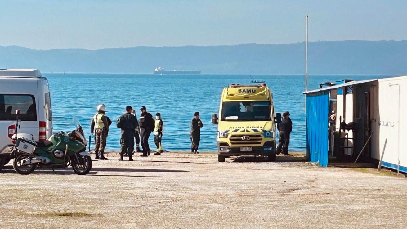 Dos fallecidos y dos sobrevivientes deja el volcamiento de una embarcación pesquera en Talcahuano