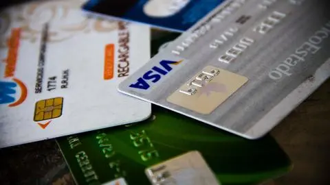 Cambia el pago mínimo en las tarjetas de crédito: Busca evitar el sobreendeudamiento en usuarios