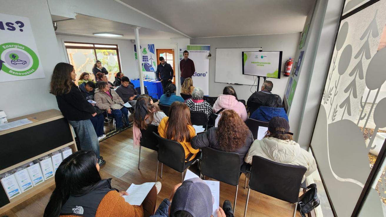 Más de 100 emprendedores comienzan proceso de reactivación gracias a fondo impulsado por Aclara Resources tras incendios en Biobío