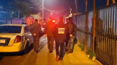 Imagen de Balacera deja una mujer fallecida y dos personas en riesgo vital tras ataque contra un grupo de personas en Valparaíso