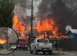 Bomberos combaten incendio estructural en el Biobío: Amenaza a casas vecinas