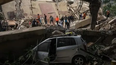 Aumentan a 920 los fallecidos tras doble terremoto en Venezuela: más de 40 mil personas siguen desaparecidas