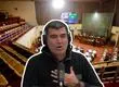 Diputado Patricio Briones revela que por su estatura no encuentra ropa en Chile y debe pedir permiso para ir a Argentina