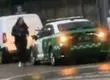 Misteriosa mujer es captada abordando patrulla de Carabineros: Institución decide abrir sumario
