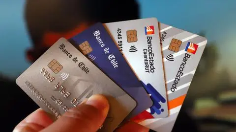 Imagen de 83% está de acuerdo con levantar el secreto bancario sin autorización judicial según Cadem