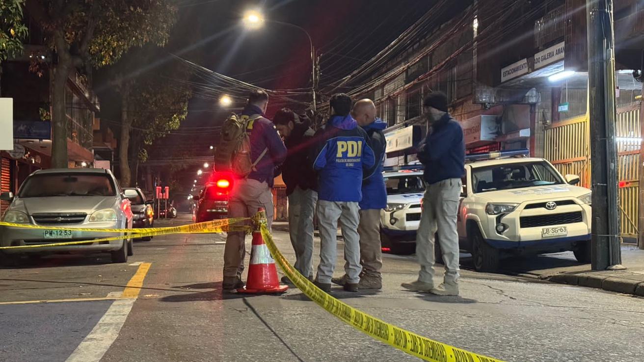 Transeúnte muere apuñalado en pleno centro de Concepción mientras caminaba con su pareja en la esquina de O’Higgins con Colo Colo
