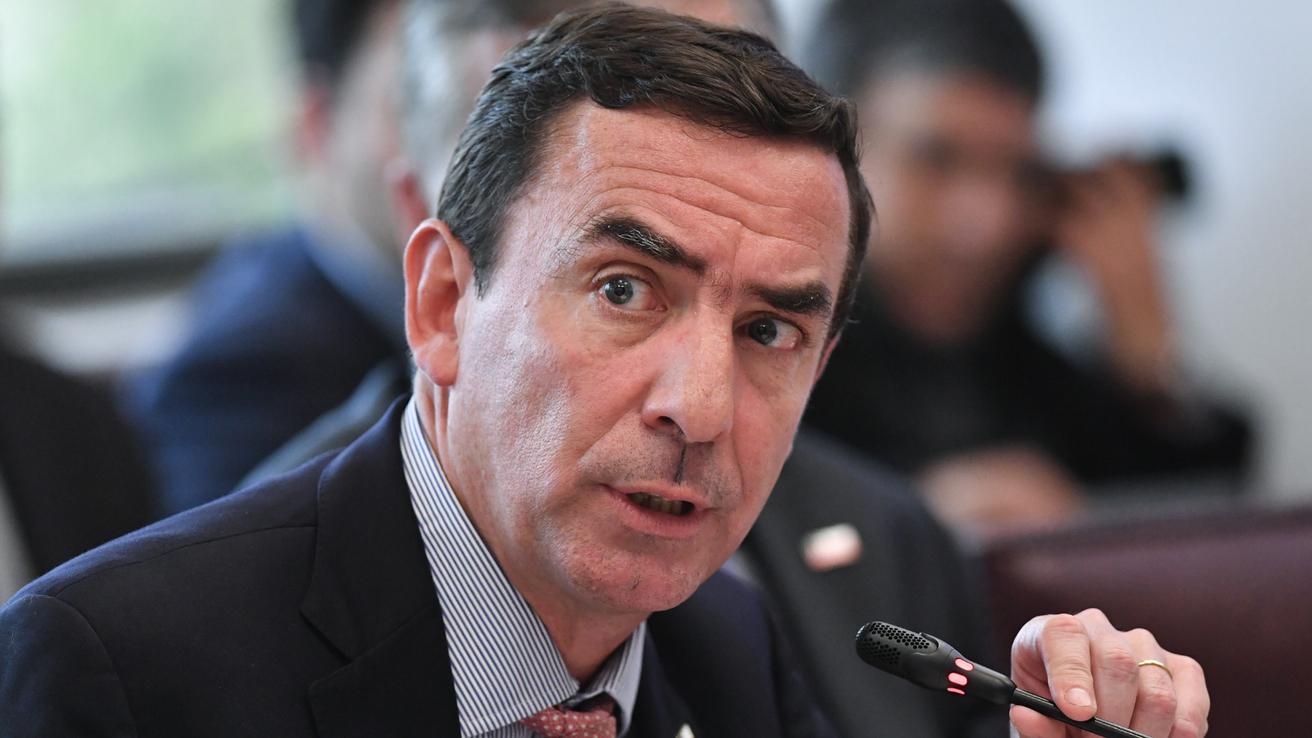 Ministro de Justicia aclaró dichos sobre indultar a violadores de menores y DD.HH: “Se analizará en su mérito”