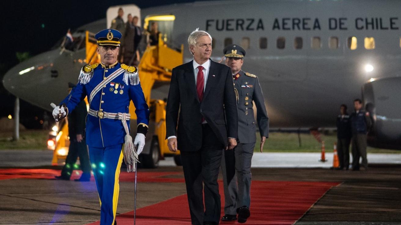 Comienza la gira de Kast en Paraguay: La agenda del presidente en su segunda gira internacional