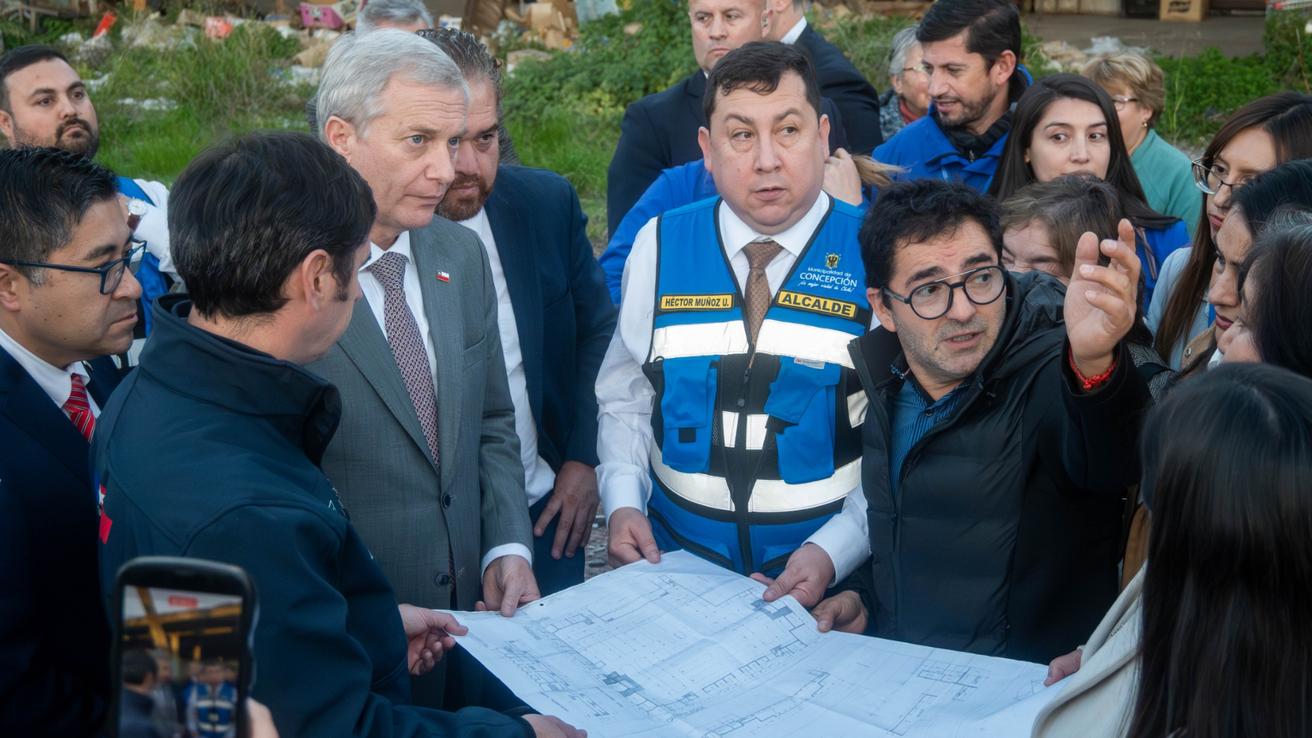 “Siguen con la esperanza a tope”: Presidente Kast tras visitar el Mercado de Concepción
