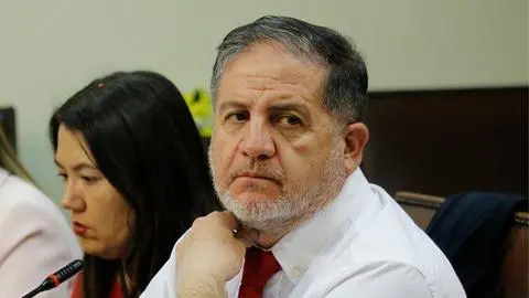 Diputado Arroyo cree que ex ministro Nicolás Grau podría salvarse de la acusación constitucional en el Senado