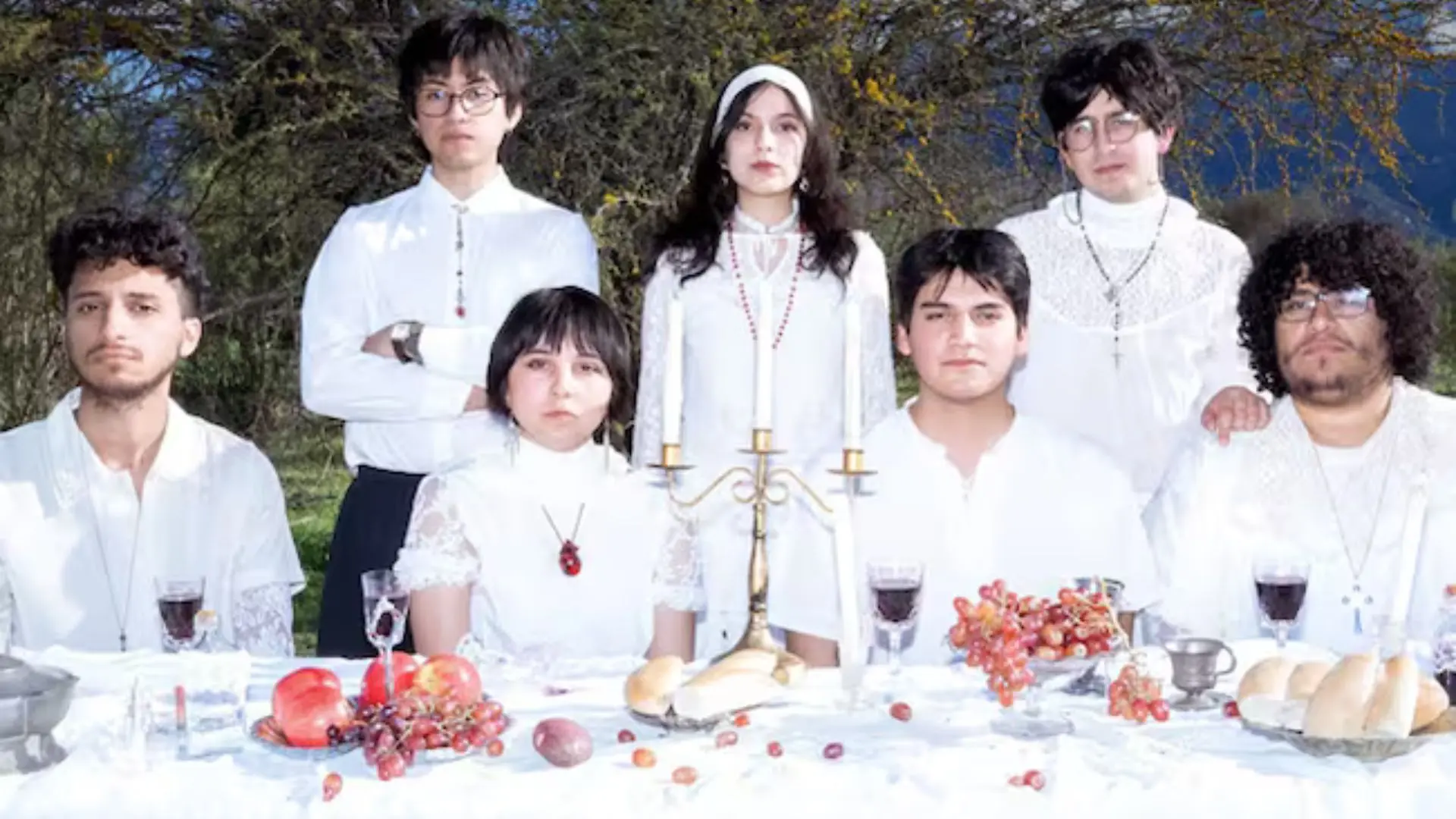Candelabro anuncia repentina salida de dos integrantes fundamentales para la banda