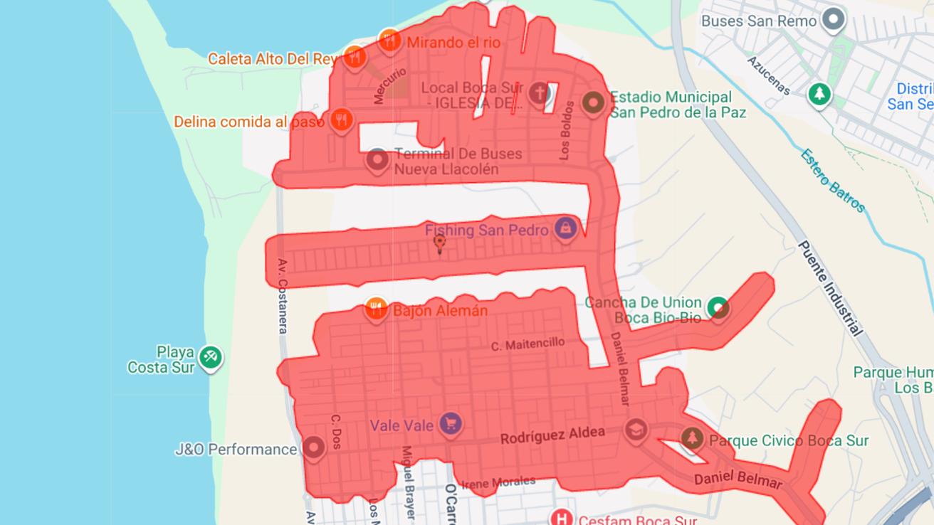Choque de vehículo contra poste provoca masivo corte de luz en San Pedro de la Paz: Afecta a más de 5 mil clientes