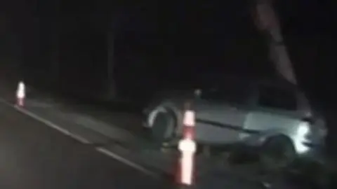 Choque con poste de luz deja un muerto y un herido de gravedad en Nancagua