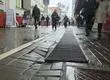 Inquietud genera el deterioro de rejillas en el Paseo Peatonal de Concepción por riesgo para peatones.