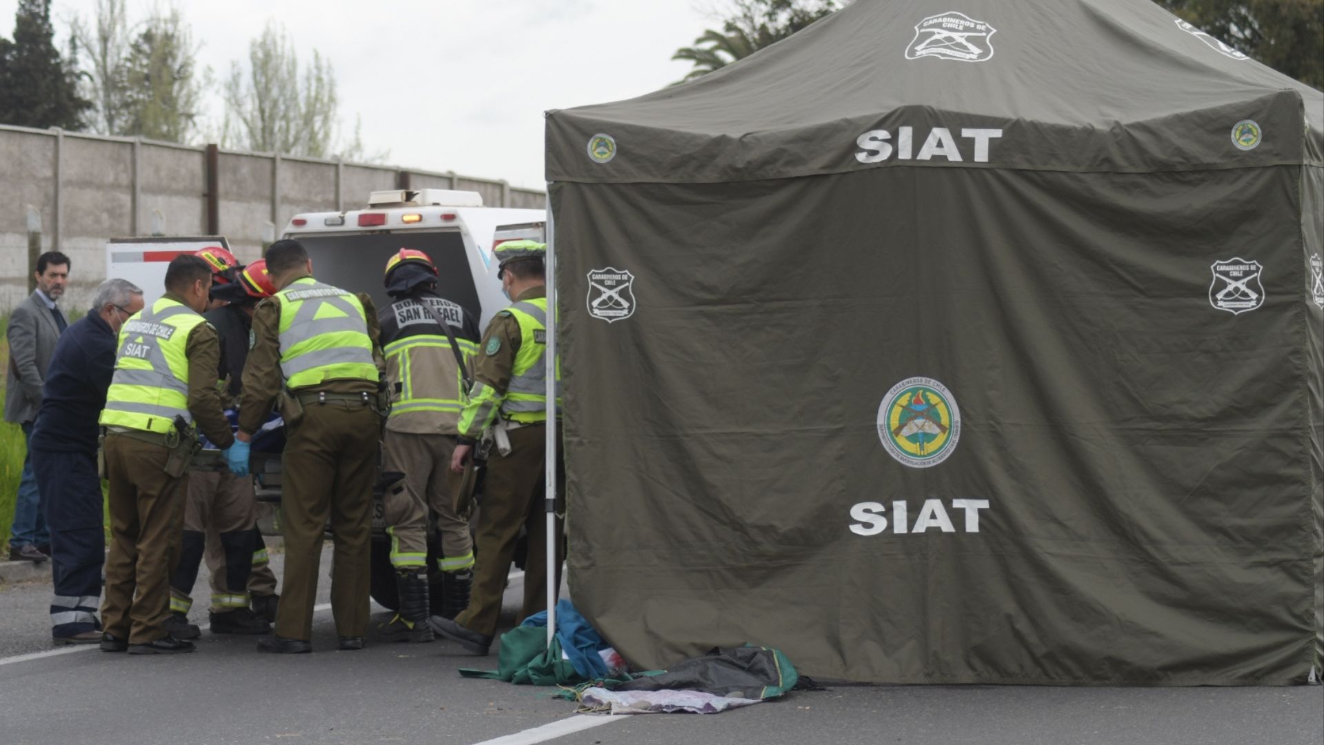 Grave accidente entre camión y vehículo deja un fallecido en Ruta 5 Sur