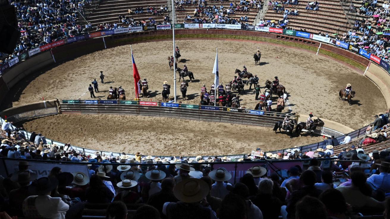 Gobierno respalda el rodeo: Aprueban inversión de $160 millones para medialuna en Quirihue