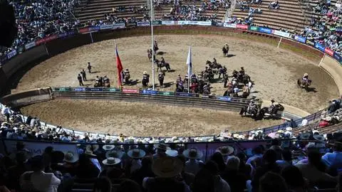 Imagen de Gobierno respalda el rodeo: Aprueban inversión de $160 millones para medialuna en Quirihue