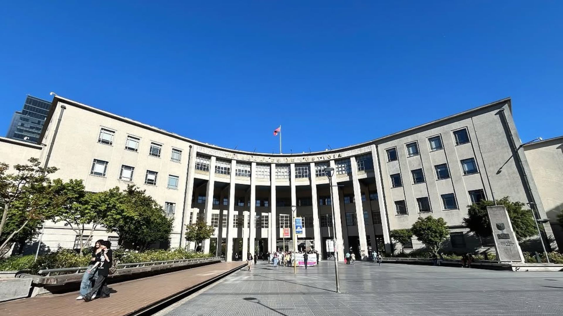 Carabinera expulsada por consumo de fármacos en Los Ángeles busca volver a la institución: acusa que se encontraba bajo tratamiento médico