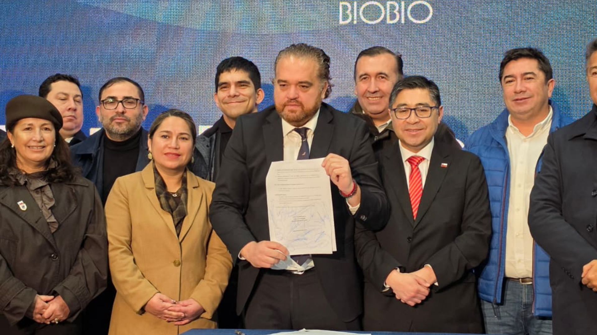 Gore Biobío busca crear 3 mil empleos en 6 meses con plan de más de $30 mil millones para reactivar la economía