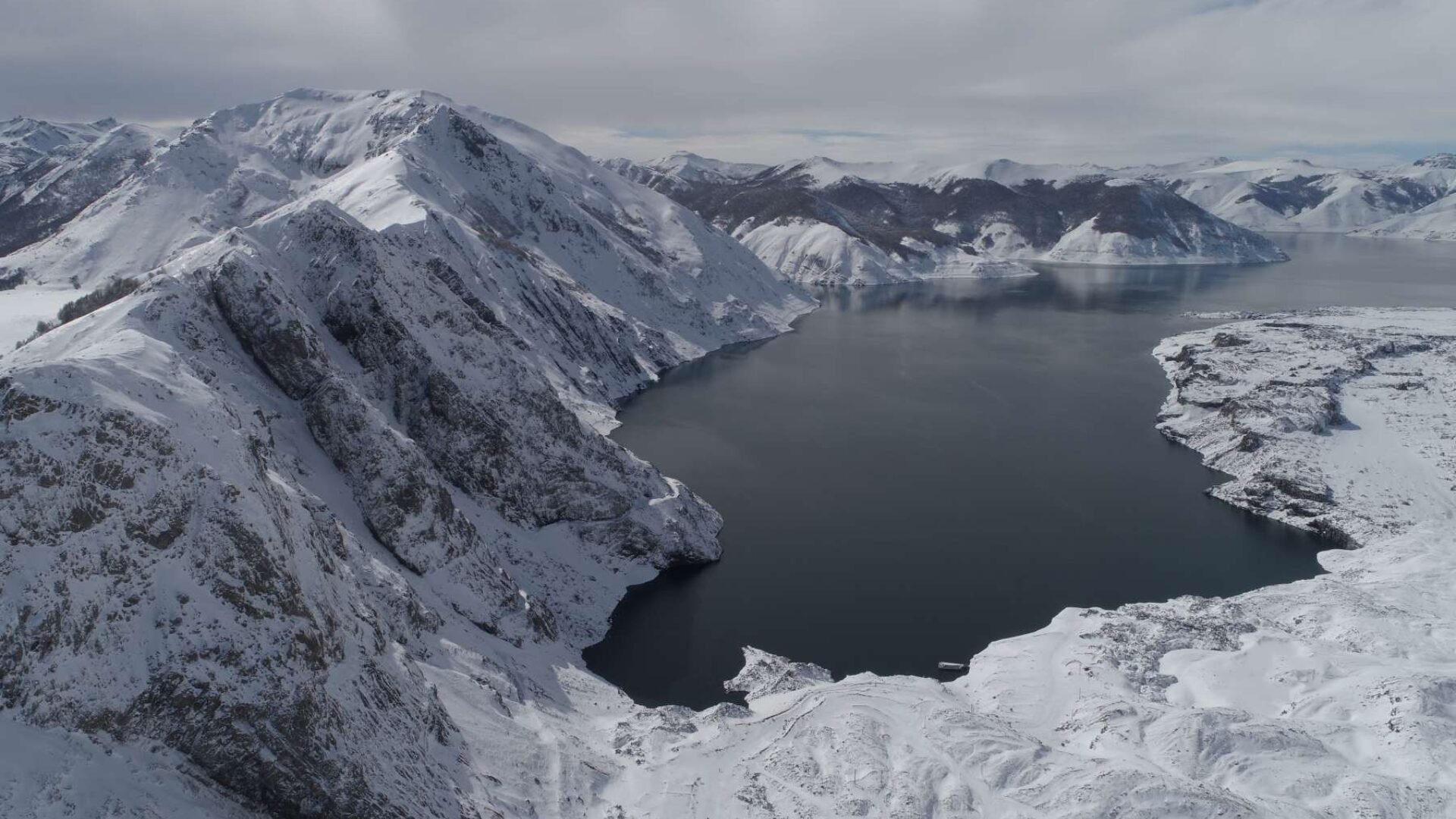 Parque Nacional Laguna del Laja cerrará este fin de semana por sistema frontal en el Biobío