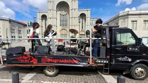 La Grúa del Rock de Concepción volverá a recorrer las calles penquistas: abren convocatoria para bandas de la temporada 2026-2027