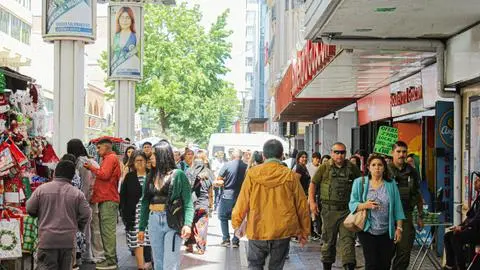 Imagen de Feriado del 16 de julio: Esto pasará con el comercio y los supermercados este jueves