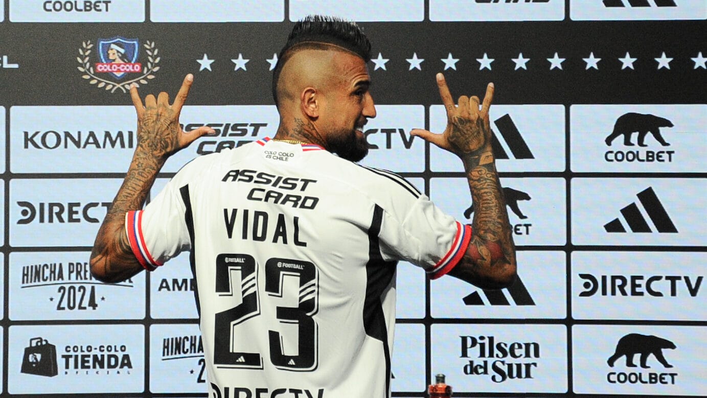 Jorge Almirón resalta a Arturo Vidal en Colo-Colo a horas de jugar la Supercopa frente a Huachipato