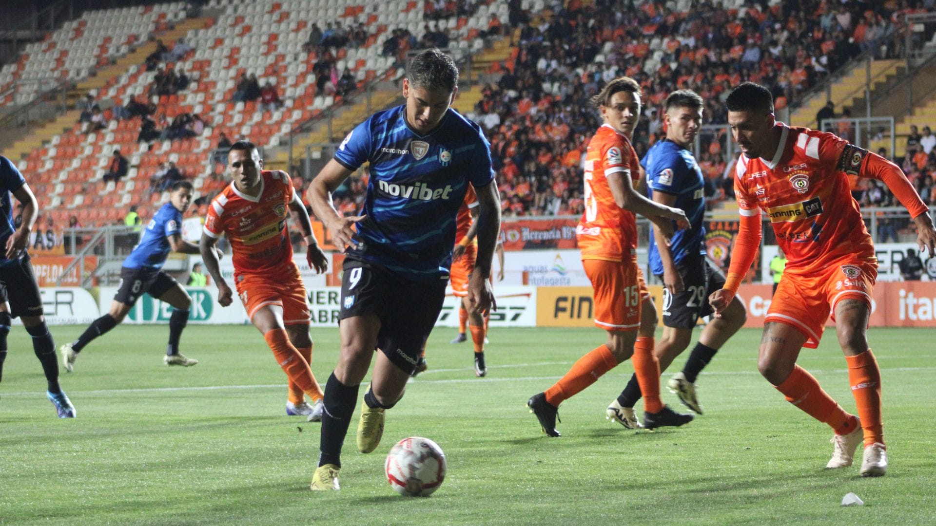 Cobreloa y Huachipato reparten puntos en intenso partido en Calama