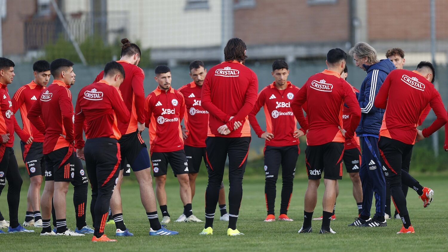 La Generación Dorada de La Roja lidera la primera formación de Ricardo Gareca en la Selección Chilena