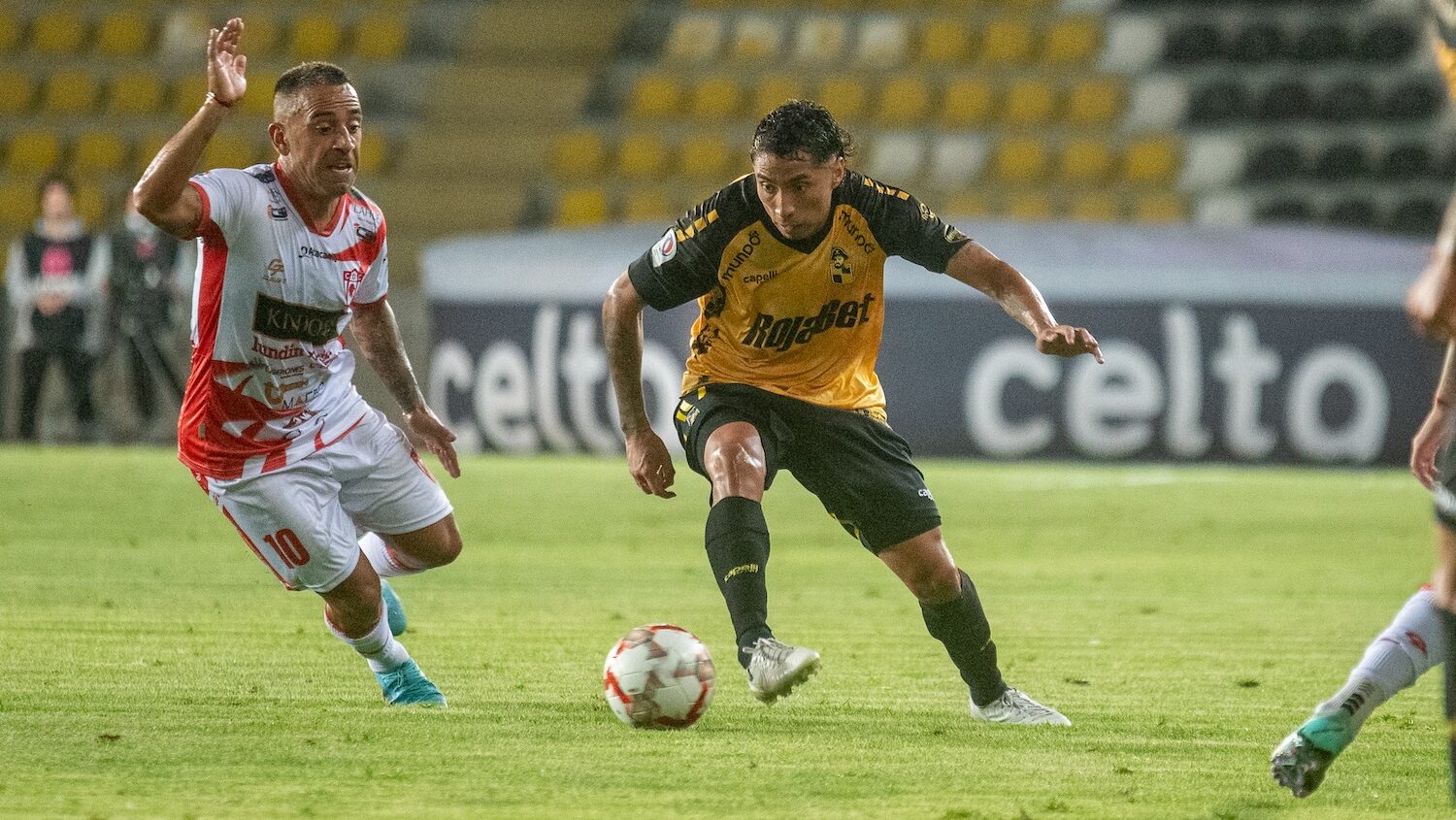 Luciano Cabral: la figura de Coquimbo Unido que buscarán fichar desde el extranjero y los grandes del fútbol chileno